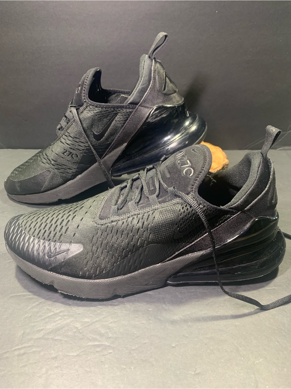 Nike Air Max 270 Men’s Black Running Walking Sneakers Shoe Size- 14